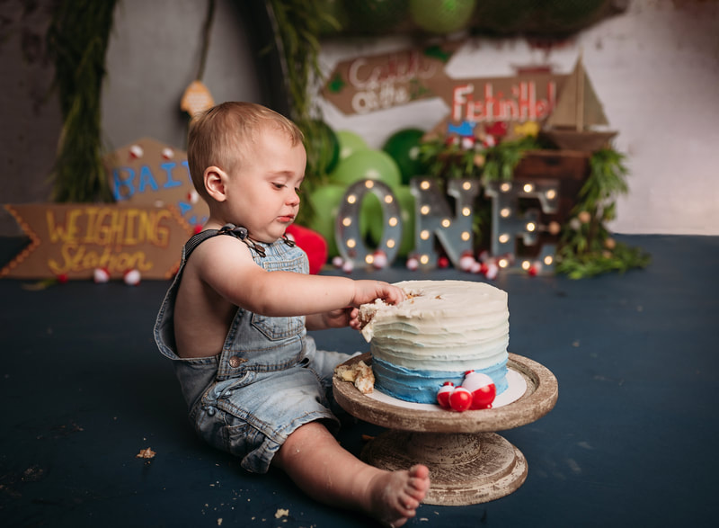 Fort Worth family photographer, Fort Worth maternity photographer, Fort Worth newborn photographer, Weatherford Tx newborn photographer, Weatherford tx maternity photographer, Weatherford tx family photographer, Aledo tx newborn photographer, Aledo tx maternity photographer, Aledo tx family photographer, brock family photographer, brock newborn photographer, brock maternity photographer, Weatherford tx cakesmash photographer, Fort Worth cake smash photographer, Aledo tx cake smash photographer